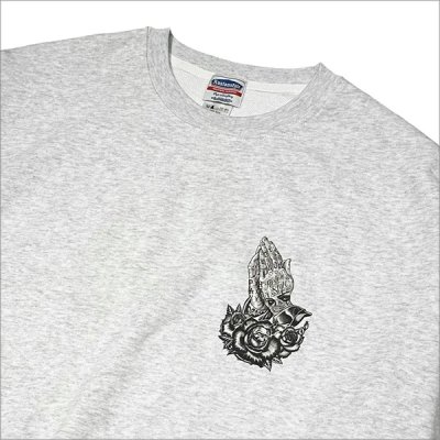 画像5: 【送料無料】KustomStyle カスタムスタイル SKULL ROSE PRAYING HANDS クルーネックスウェット ASH