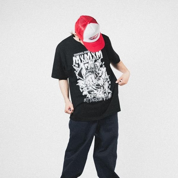 画像4: 【40％OFF】MxMxM x 進撃の巨人 MAGICAL MOSH TITAN Tシャツ BLACK (4)