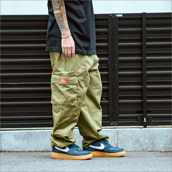 画像13: 【送料無料】COOKMAN クックマン Chef カーゴパンツ KHAKI (13)