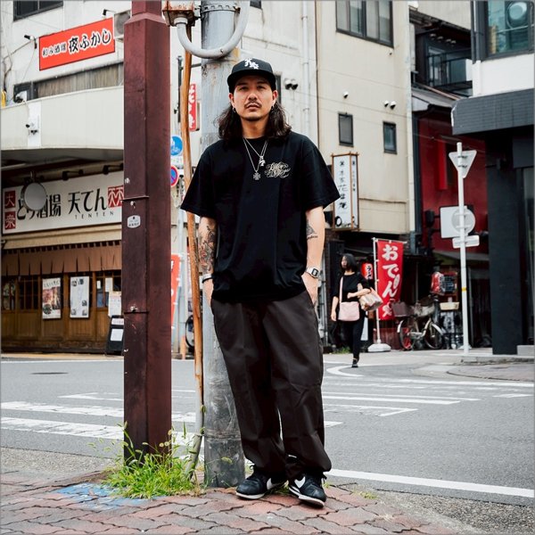 画像10: KustomStyle カスタムスタイル ESCUDO DE CEPILLO Tシャツ BLACK (10)