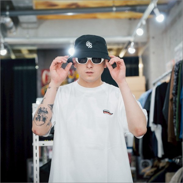画像10: 【送料無料】BLACK FLYS ブラックフライズ FLY DUSTER WHITE-GUN/GREY (10)
