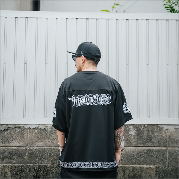 画像9: 【送料無料】KustomStyle カスタムスタイル FUCKIN' SCRIPT- FOOTBALL JERSEY BLACK (9)