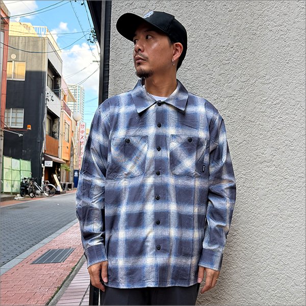画像2: 【送料無料】BLUCO ブルコ プリントフランネルチェックシャツ -OMBRE- NAVY (2)