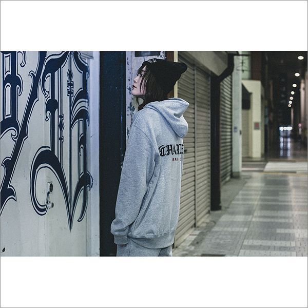 画像8: 【40％OFF】【送料無料】CharlieB チャーリービー BLKLT P/Oパーカー GRAY (8)