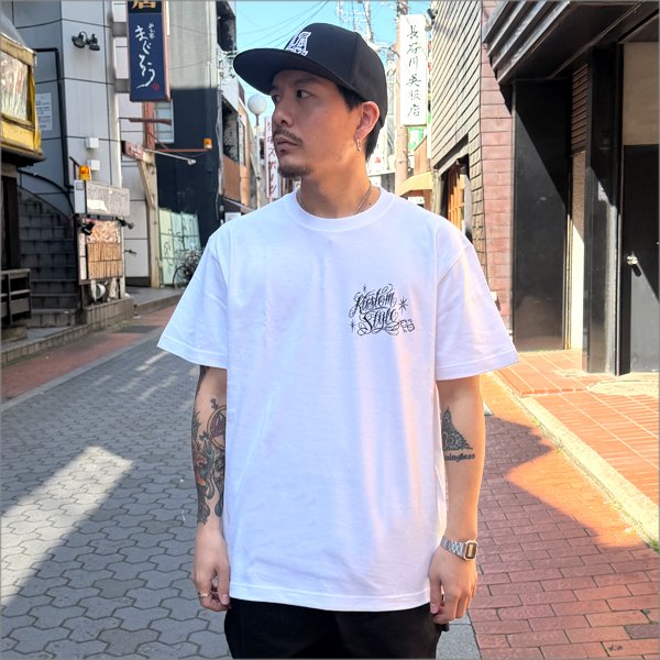 画像3: KustomStyle カスタムスタイル SKULL ROSE PRAYING HANDS Tシャツ WHITE (3)