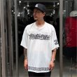 画像3: 【送料無料】KustomStyle カスタムスタイル FUCKIN' SCRIPT- FOOTBALL JERSEY WHITE (3)