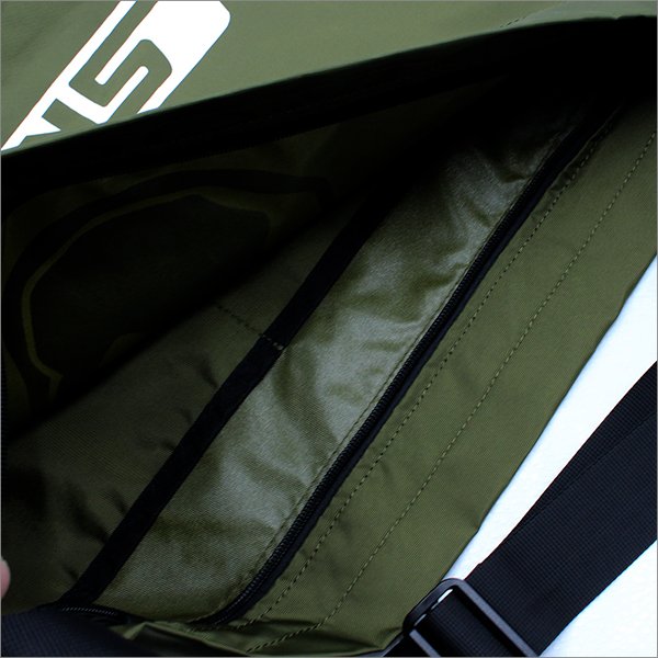 画像4: 【送料無料】SKULL SKATES スカルスケーツ ナイロン ショルダーバッグ OLIVE GREEN (4)